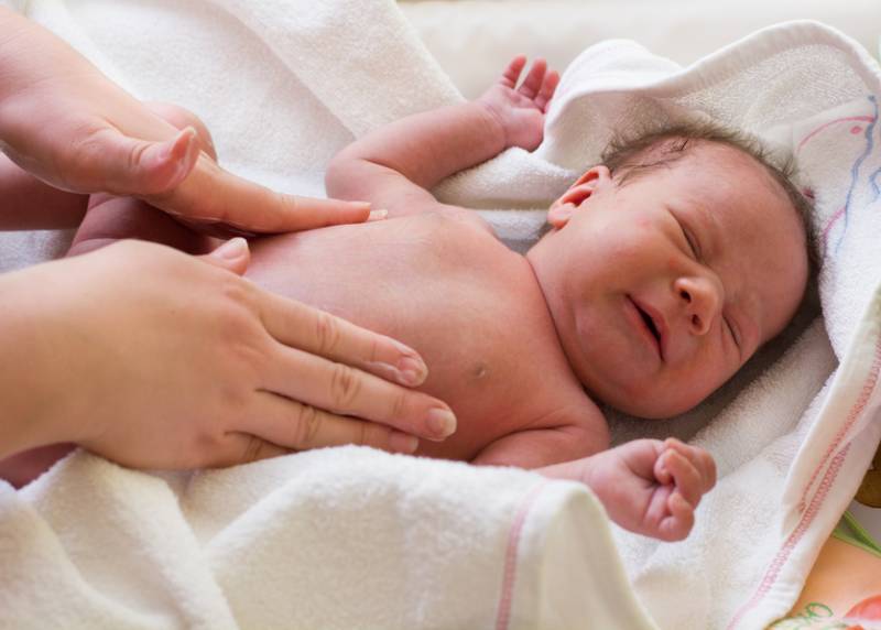 газики у новорожденного ребёнка